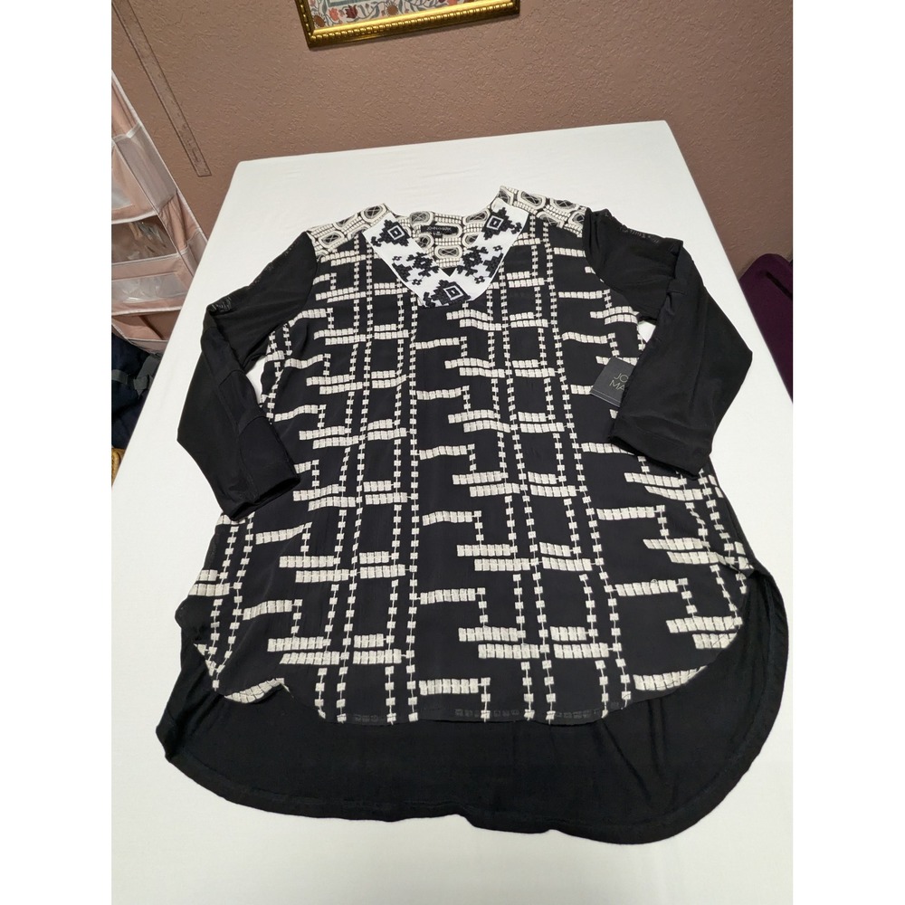 John Mark Anastasia Black White Geometric Embroidered High Low Tunic Top M NEW